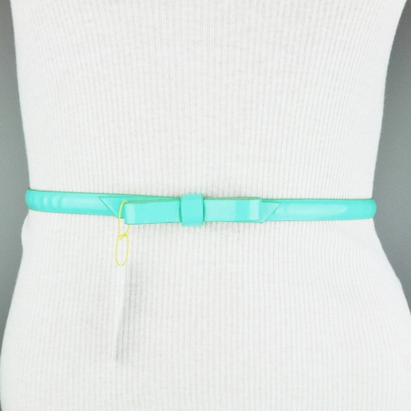 NEW Aqua Blue Bow Tie Belt - Picture 1 of 2